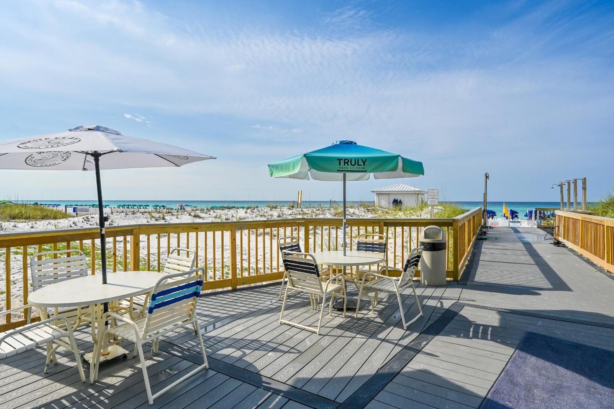 Pelican Beach Resort By Panhandle Getaways Destin Exterior photo