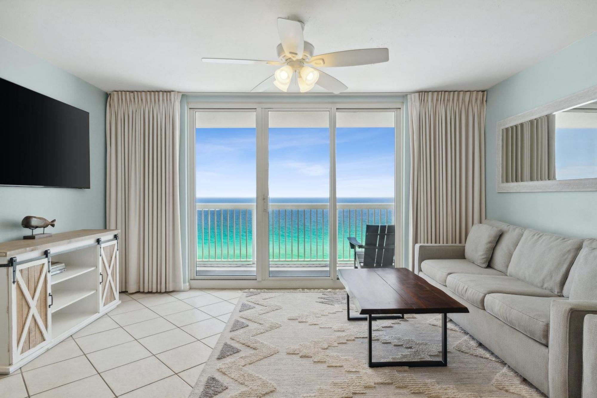 Pelican Beach Resort By Panhandle Getaways Destin Room photo